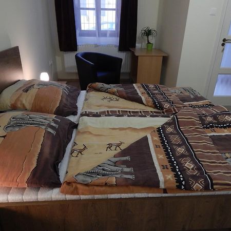 Apartament Csillagvirag Apartman Mosonmagyaróvár Zewnętrze zdjęcie